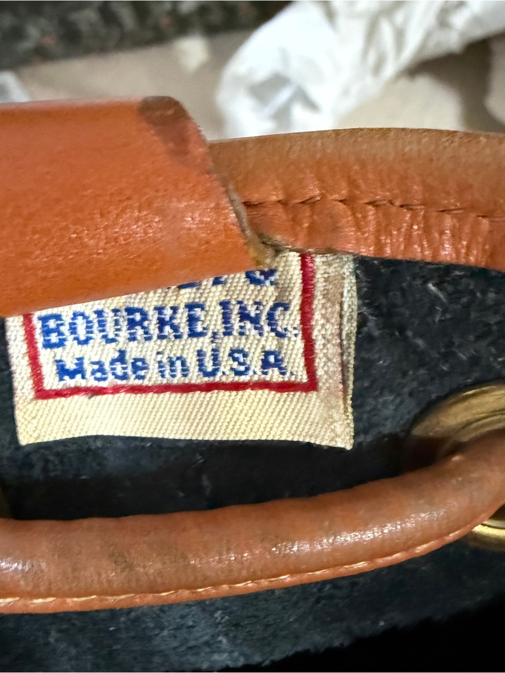 Vintage Dooney & Bourke AWL Leather Black & Tan Bucket Bag with Matching Wallet - Picture 9 of 14